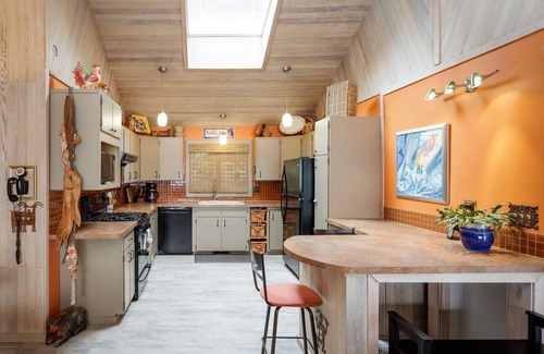 Lopez Island House | Looking for the quintessential Island setting? You will find it in Cedars by the