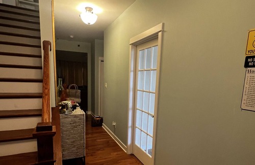 Hammond House | Looking to come to city but don’t want to pay the city prices!~ Touch of a Nurse