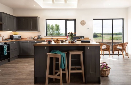 Ford Cottage | LOOKOUT NORTH - 4.5 miles from Cornhill-on-Tweed, sleeping 4