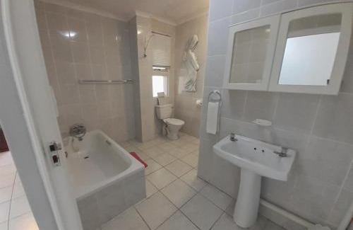 Ramsgate South Apartment | LookOut Ramsgate