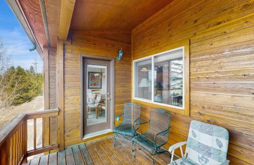 Dillon Apartment | Lookout Ridge 63