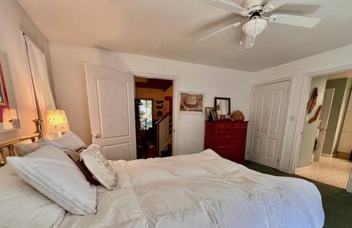 North Kawartha Cottage | Loon Bay Serenity on Chandos Lake