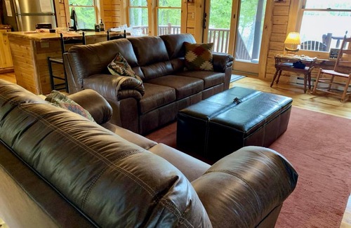 Drummond House | Loon Loft on Drummond Island