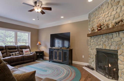 Lincoln House | Loon Mountain Retreat