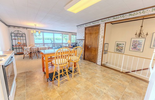 Michigamme House | Loon's Cove: Just listed! A Peaceful Autumn Lakeside Retreat