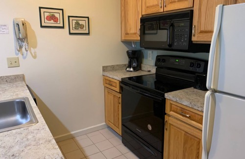 North Woodstock Condo | Loon - Woodstock - Deer Park Resort Getaway