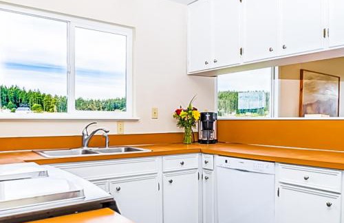 Lopez Island House | Lopez Island Mud Bay Waterfront home
