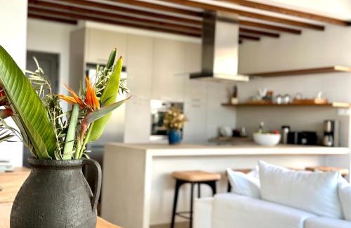 Pernera Villa | Lora Pearl Luxury Villa