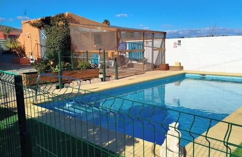 Majada del Moro House | Lorca- cottage - sleeps 4 - pet friendly - pool