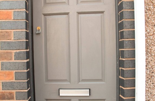 Leigh House | Lord House - Amazen SA, Sleeps 4