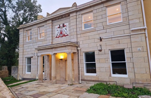 Knott End-on-Sea Cottage | LORD WILLIAM, pet friendly, with a garden in Garstang
