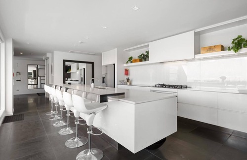 Fernhill Apartment | Lordons Penthouse, Hot Tub, BBQ, Gas Fire, A/C