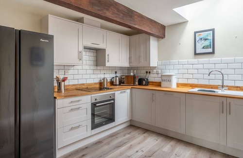 Graythwaite Apartment | Lords Leap - sleeps 8 guests in 4 bedrooms