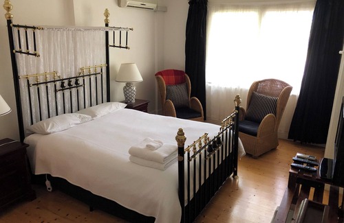 Portland Bed & Breakfast | Lorelei Bed and Breakfast