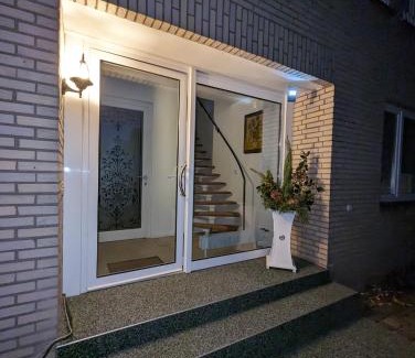 Kaarst Apartment | Lorenz Domizil