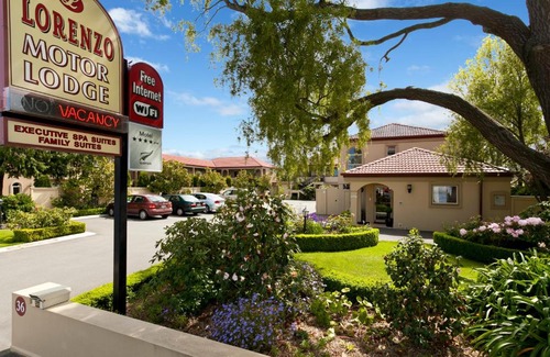 Riccarton Hotel | Lorenzo Motor Lodge