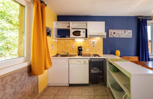 Saint-Avit-Senieur Ski Chalet | Loriot, Wooden cottage at Hameau Des Laurières