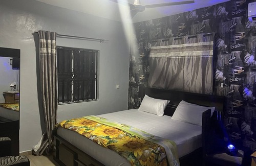 Ota Hotel | Lorrybee plaza Hotel