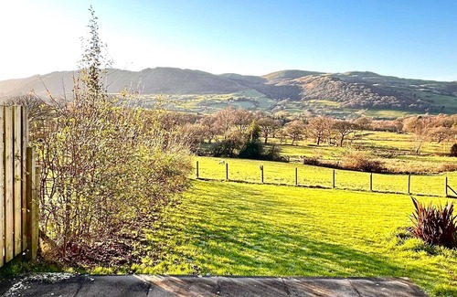 Lorton Cottage | Lorton View, Lorton - breathtaking views over the fells