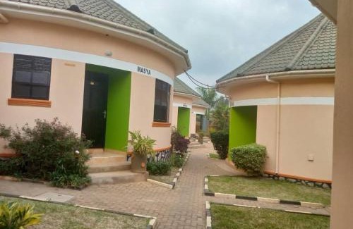 Rukungiri Hotel | Lorycon Hotel Rukungiri