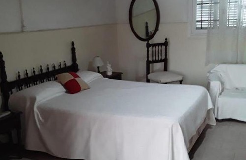 Dolores House | Los Abuelos