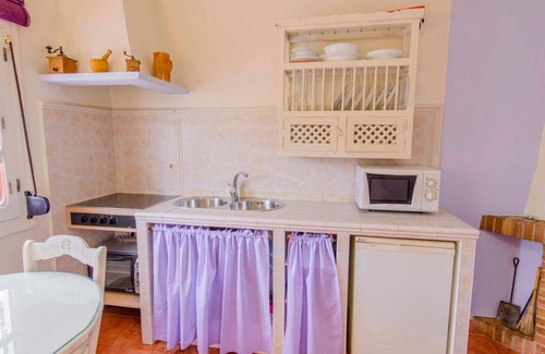 Montecorto Villa | Los Algarrobales - La Casa Romántica Montecorto by Ruralidays