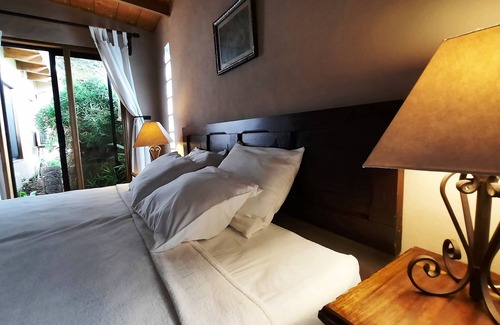 Suchitoto Hotel | Los Almendros de San Lorenzo