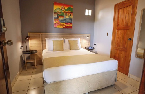 Managua Hotel | Los Altos Express