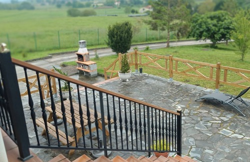 Santillana del Mar Ski Chalet | Los Avellanos de Santillana Lodging