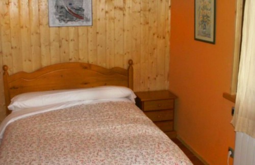 Villalba de la Sierra House | Los Barrancos rural cabins - 6 places (cabin nº8)
