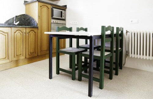 Viana Apartment | Los Borgia