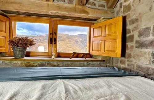 Vega de Pas House | Los Caballos: Your Perfect Cabin