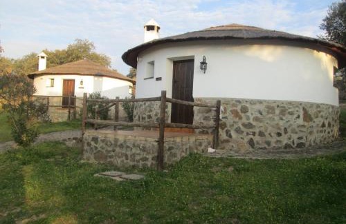 La Roca de la Sierra House | Los Chozos de la Roca