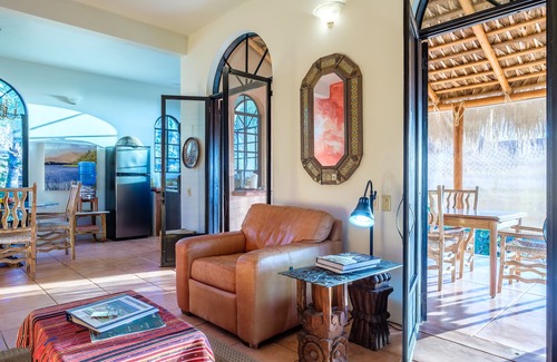 Todos Santos Villa | Los Colibris Casitas