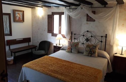 Cuzcurrita de Rio Tiron House | Los Colmenares