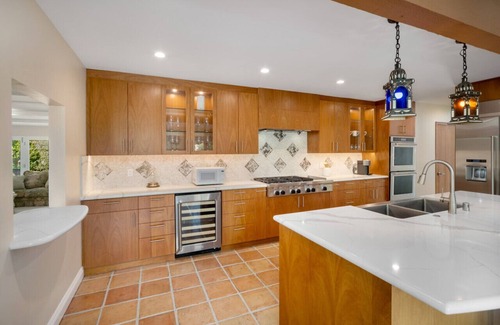 Buena Park House | Los Coyotes Villa - SoCal- Central to Top Attractions