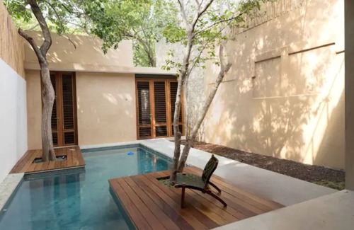Zona Paseo Montejo House | los cuatro patios