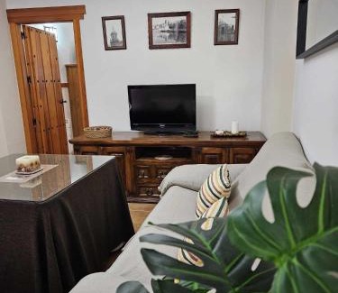 La Puerta de Segura House | Los Duendes By Travel Home