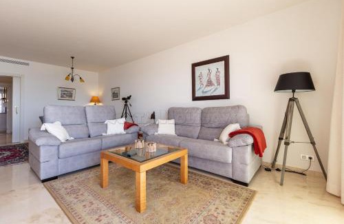 Castillo de la Duquesa Apartment | los granados 1221