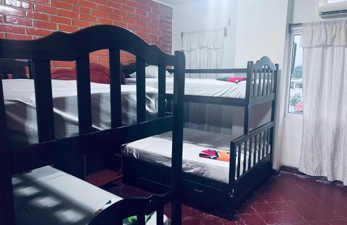 Barrio Potreritos Hotel | Los Guacamayos La Ceiba