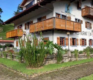 Arenal Hotel | Los Héroes