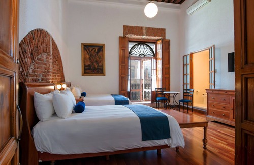 Historic Centre Hotel | Los Juaninos