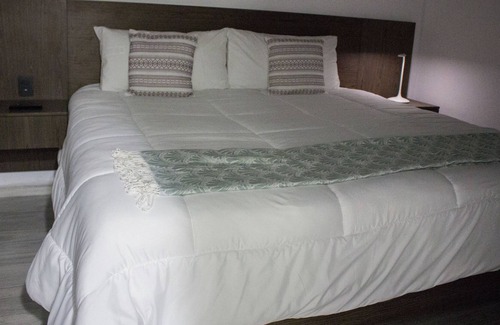 Tlaquiltenango Hotel | Los Laureles Hotel & Centro de Convenciones