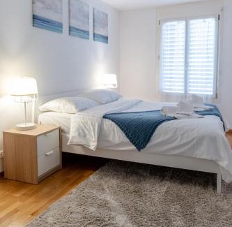 Bulle Apartment | Los Lorentes Residences Bulle