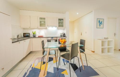 Bulle Apartment | Los Lorentes Residences Bulle