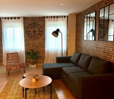 Sastago Apartment | Los Meandros