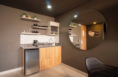 Laureles Hotel | Los Patios Cool Living