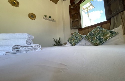 Atajate House | LOS PILAREJOS ACCOMMODATIONS/Standard Apartment