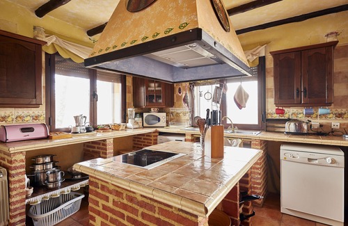 Colmenar de Montemayor Cottage | Los Robles Rural Cottage