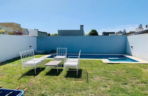 Chascomus House | LOS SAUCES CHASCOMUS